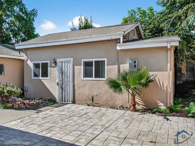 421 N 13th Street, San Jose CA: https://media.crmls.org/mediaz/4c68da9e-bf0a-4587-986f-ffdd7d38e370.jpg