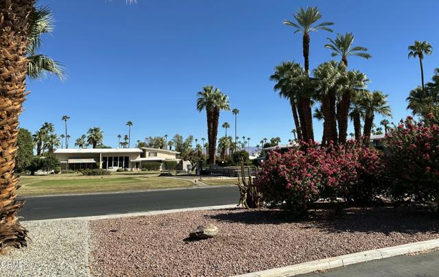 69850 CA-111, Rancho Mirage CA: https://media.crmls.org/mediaz/4c690da6-824a-4021-8f62-d06cd8ffd609.jpg