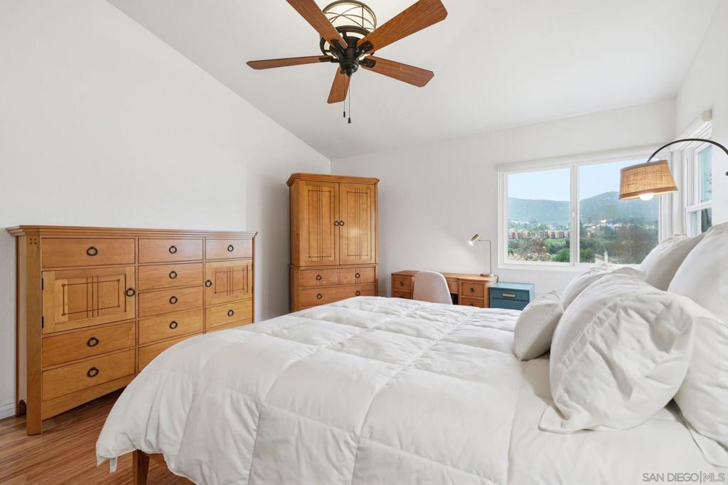10847 Matinal Cir - photo 16