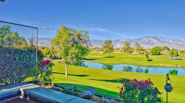 10 Colonial Drive, Rancho Mirage, CA 92270