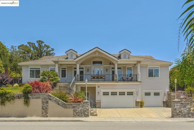 3244 Ridgeview PL, Hayward CA: https://media.crmls.org/mediaz/4c6b781d-bc0f-4a5d-8dac-61921f04b4d2.jpg