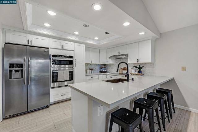 3716 Mesa Vista Dr, San Ramon CA: https://media.crmls.org/mediaz/4c6b9873-3df4-43f9-b4bd-d4014aadb1a4.jpg