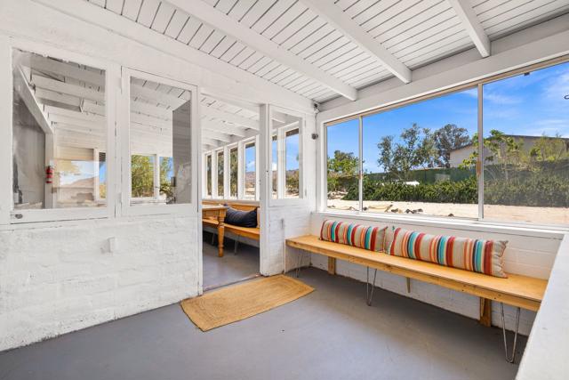 7648 Araby Avenue, 29 Palms CA: https://media.crmls.org/mediaz/4c6beaaf-5138-47f2-a02c-19ac047d7fbf.jpg