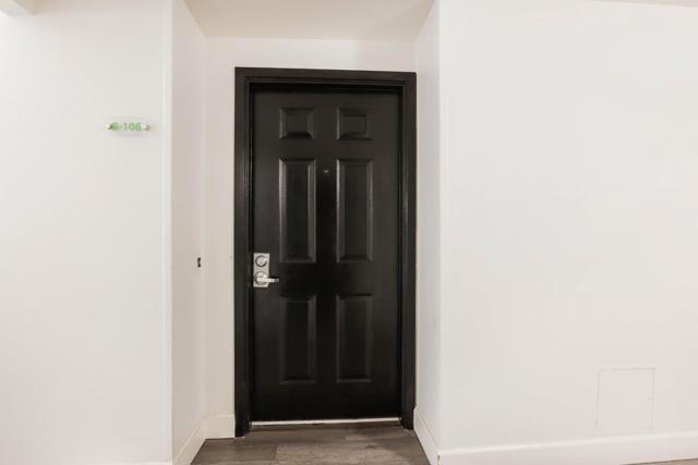 1318 B Street, Hayward CA: https://media.crmls.org/mediaz/4c6d4e5c-fbf8-4e87-aadd-40742925f0e8.jpg