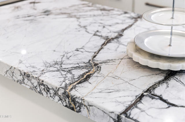 34 Vientos Road, Camarillo CA: https://media.crmls.org/mediaz/4c6db90b-972a-41e1-b10f-c5ab13b672fe.jpg