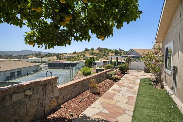 Detail Gallery Image 31 of 56 For 909 Richland Rd #115,  San Marcos,  CA 92069 - 3 Beds | 2 Baths