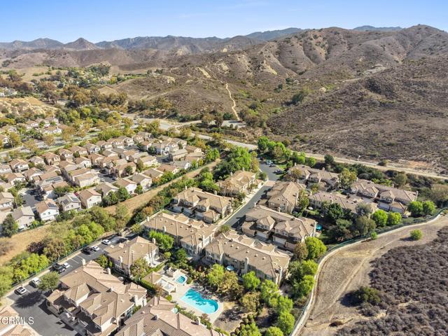 Detail Gallery Image 53 of 55 For 596 Fenwick Way #C,  Simi Valley,  CA 93065 - 3 Beds | 2/1 Baths