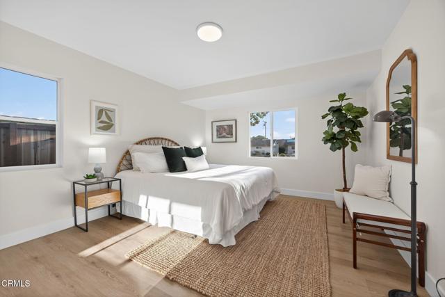 400 Dayloma Avenue, Ventura CA: https://media.crmls.org/mediaz/4c70593a-94c8-47eb-b048-395cc03f5bab.jpg