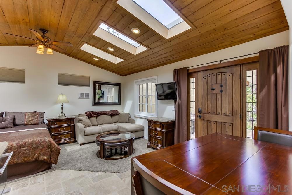 2377 Linwood Street - photo 4