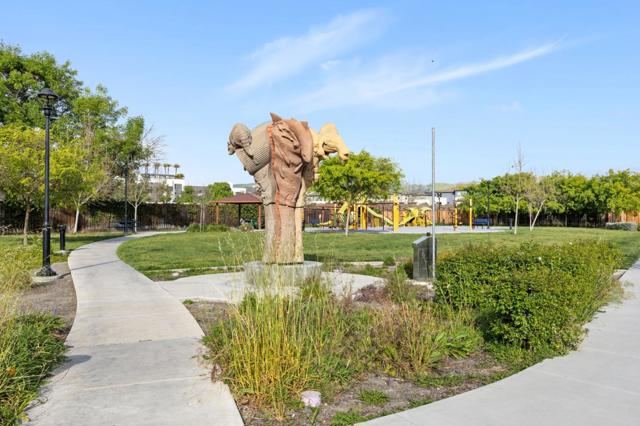 1916 Trento Loop, Milpitas CA: https://media.crmls.org/mediaz/4c72691e-78db-4768-9278-ba4508609da8.jpg