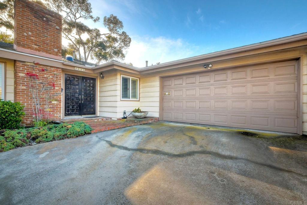 3253 Carnegie Way