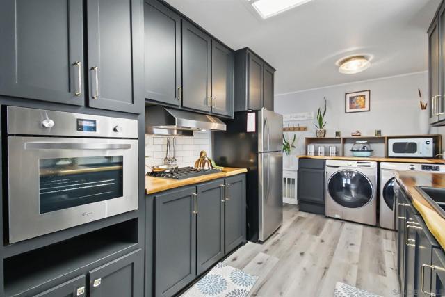 525 W El Norte, Escondido CA: https://media.crmls.org/mediaz/4c74e287-2902-47fe-8617-04f821487ce7.jpg