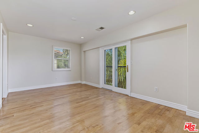 1471 S Crest Drive, Los Angeles CA: https://media.crmls.org/mediaz/4c751860-5324-442d-9baf-40f0ee21660e.jpg