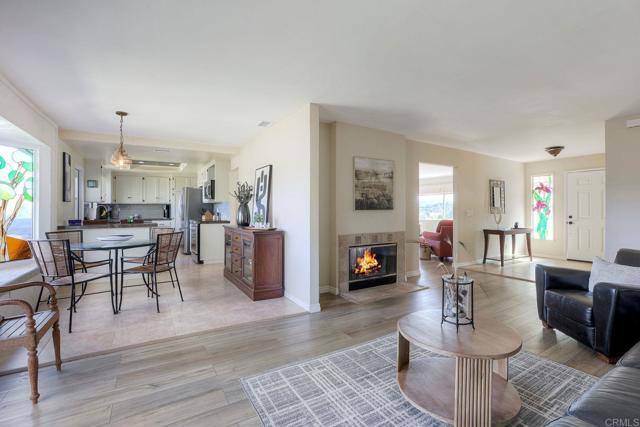 Detail Gallery Image 21 of 68 For 28242 Glenmeade Way, Escondido,  CA 92026 - 4 Beds | 3/1 Baths