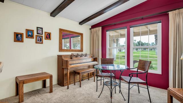 Image 22 of 36 For 15500 Bubbling Wells Road 275