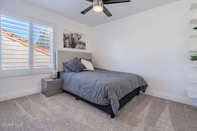 4615 Pepper Mill Street, Moorpark CA: https://media.crmls.org/mediaz/4c764b2a-fd7b-4014-b205-832cfa001327.jpg