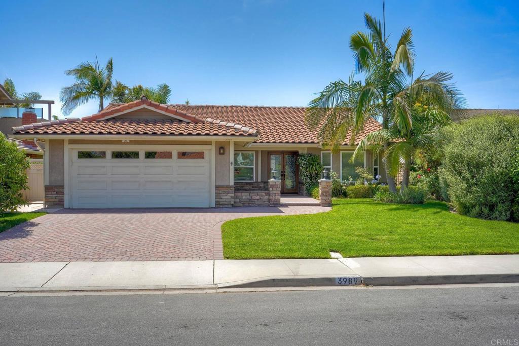 3989 Syme Drive - photo 8