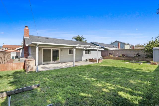 Detail Gallery Image 33 of 35 For 24842 Calle El Toro Grande, Lake Forest,  CA 92630 - 4 Beds | 2 Baths