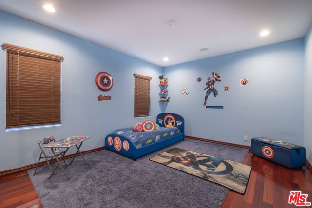 1724 S Genesee Avenue, Los Angeles CA: https://media.crmls.org/mediaz/4c76c01c-4c40-4fa1-8922-0821439c4bf5.jpg
