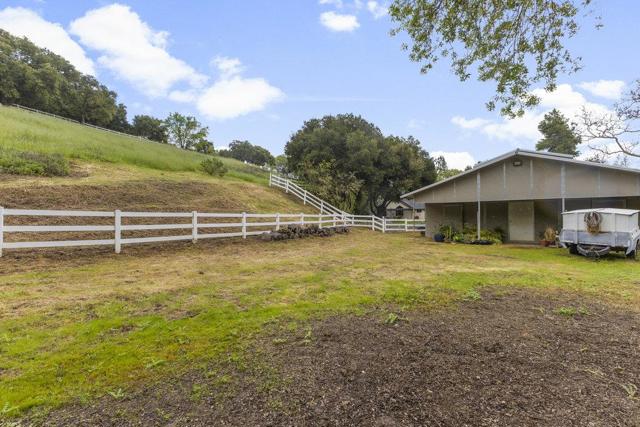 14205 Shannon Road, Los Gatos CA: https://media.crmls.org/mediaz/4c7987ee-5a18-46b7-96fa-abe10446bcb0.jpg