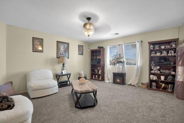 83554 Big Bear Place, Coachella CA: https://media.crmls.org/mediaz/4c7b3910-a972-4539-9ea7-1c8442113853.jpg