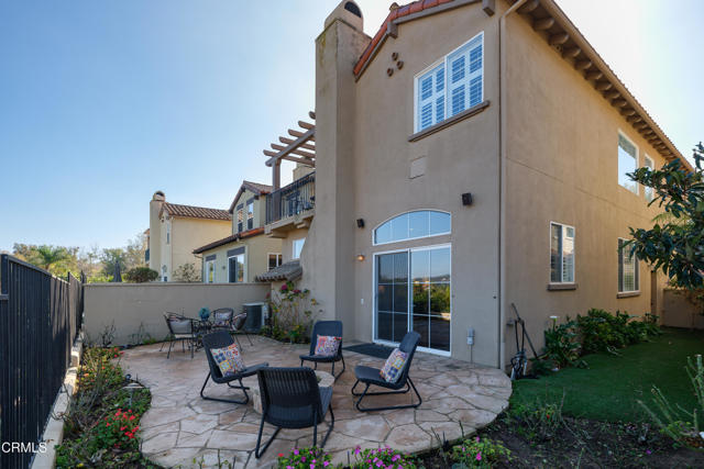 Detail Gallery Image 43 of 55 For 927 Corte Augusta, Camarillo,  CA 93010 - 3 Beds | 2/1 Baths