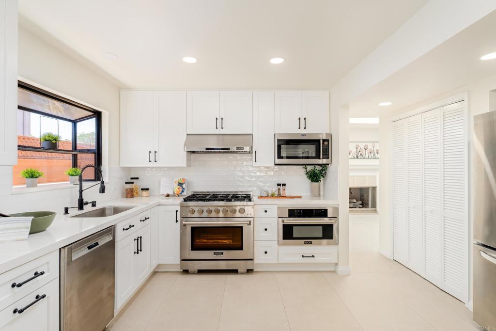 5736 Soledad Mountain Road - photo 4