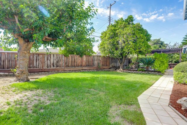 3285 Catalina Avenue, Santa Clara CA: https://media.crmls.org/mediaz/4c802f0d-96fa-49bd-8a52-f5ee7c622535.jpg