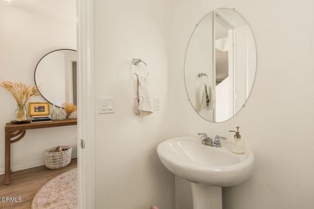 Detail Gallery Image 19 of 32 For 354 Autumn Path Ln, Santa Paula,  CA 93060 - 3 Beds | 2/1 Baths