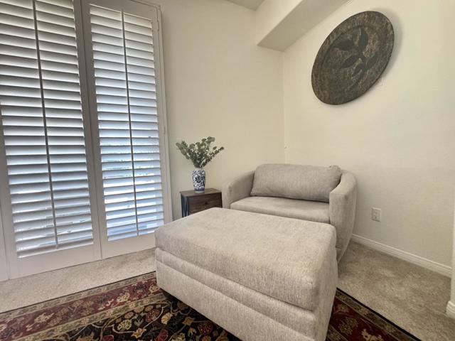 34 Calle La Reina, Rancho Mirage CA: https://media.crmls.org/mediaz/4c8199f2-5f7d-484e-88ab-bbcb5e564dd4.jpg