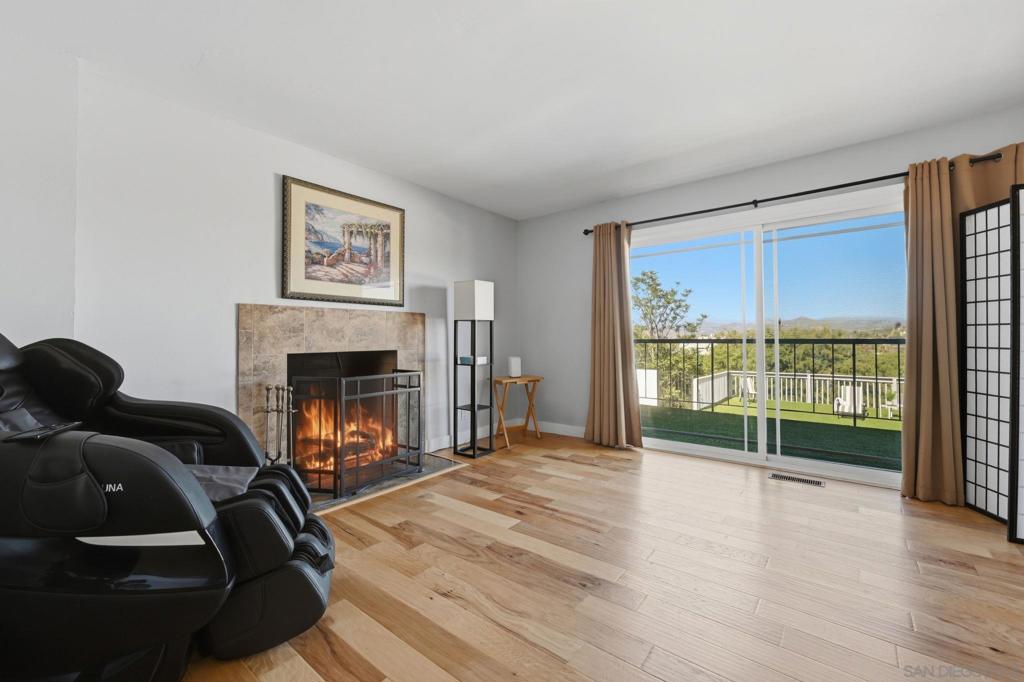 654 Schafer Place - photo 5