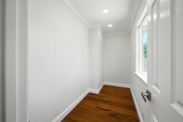 552 Borregas Avenue, Sunnyvale CA: https://media.crmls.org/mediaz/4c8407d3-1353-49b6-bfce-56ec33ae6517.jpg