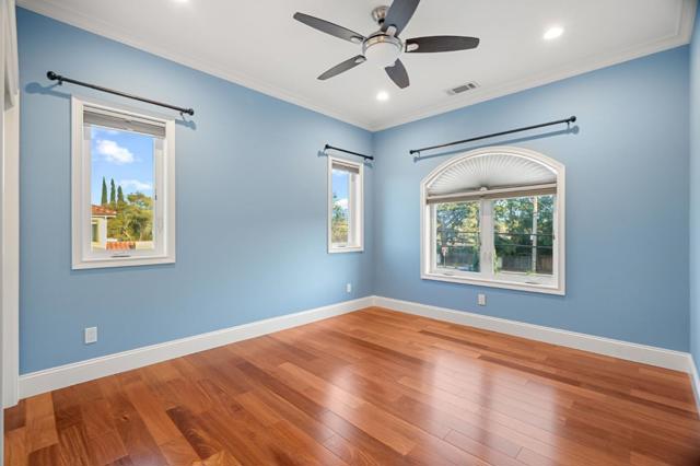6697 Prospect Road, San Jose CA: https://media.crmls.org/mediaz/4c8633e5-ef3d-455f-8a57-2e9d0730a8e6.jpg