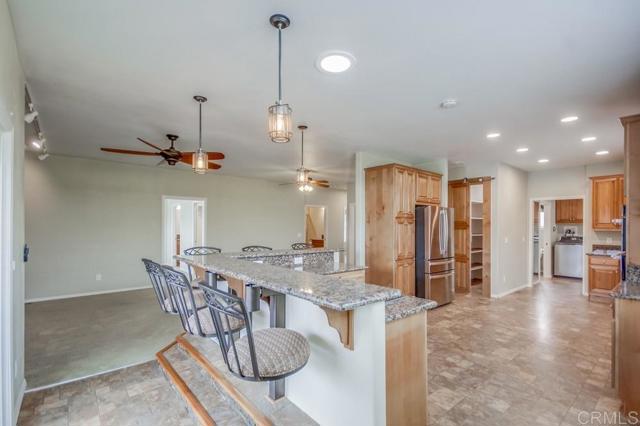 Detail Gallery Image 2 of 17 For 9500 Harritt Rd #63, Lakeside,  CA 92040 - 3 Beds | 2/1 Baths