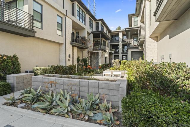 2874 Via Alta Pl, San Diego, California 92108, 3 Bedrooms Bedrooms, ,3 BathroomsBathrooms,Townhouse,For Sale,Via Alta Pl,250016749SD