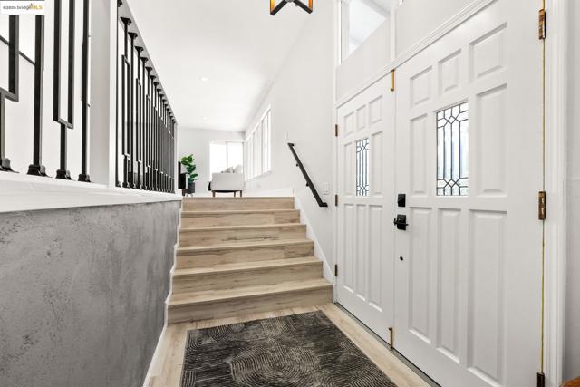 3459 Pinewood Dr, Hayward CA: https://media.crmls.org/mediaz/4c8813aa-010c-4cfe-8f62-99ecd6bfb25a.jpg