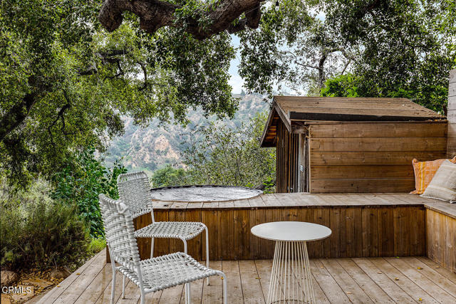 4155 Aralia Road, Altadena CA: https://media.crmls.org/mediaz/4c885d90-34f8-4673-9ea2-121ec7937945.jpg