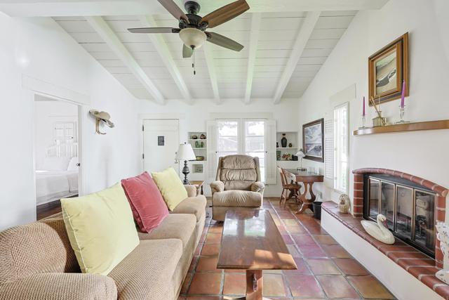 Detail Gallery Image 5 of 57 For 817 Margarita, Coronado,  CA 92118 - 3 Beds | 2 Baths