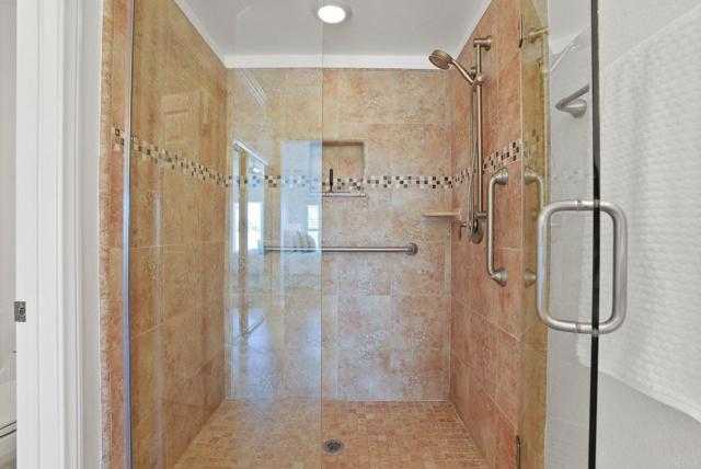 Detail Gallery Image 39 of 45 For 1636 Cormorant Dr, Carlsbad,  CA 92011 - 2 Beds | 2/1 Baths