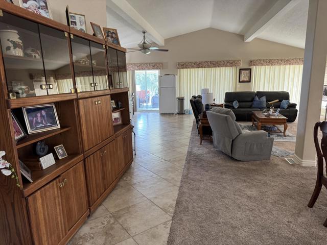 35610 Mexico Way, Thousand Palms CA: https://media.crmls.org/mediaz/4c8af74b-ccfb-427b-b60d-613e7df2faed.jpg