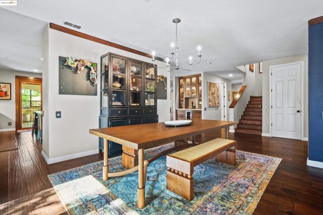 379 Yukon Way, Livermore CA: https://media.crmls.org/mediaz/4c8b46ba-f02c-40c4-a34e-1a639d3c5d37.jpg