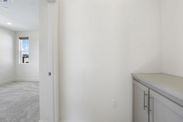 2208 Daimler St, Lathrop CA: https://media.crmls.org/mediaz/4c8bf9b9-00fc-4c4f-9aa5-25b4c9a2eb59.jpg