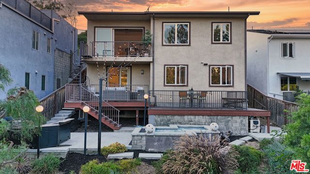 2068 Cerro Gordo Street, Los Angeles CA: https://media.crmls.org/mediaz/4c8c69eb-b5d8-4d99-ae9b-e96dd580fbb9.jpg