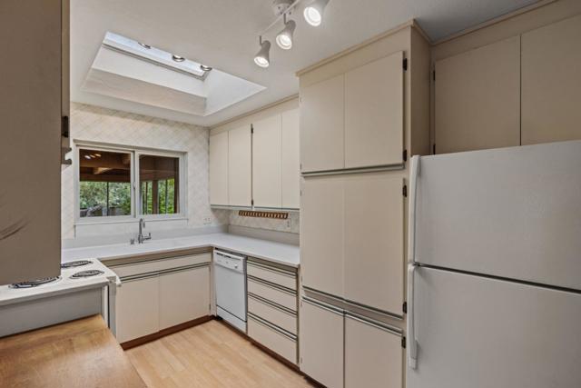 1151 Arrowhead Road, Pebble Beach CA: https://media.crmls.org/mediaz/4c8ca229-9a81-4bfb-83ec-a6789522f85a.jpg