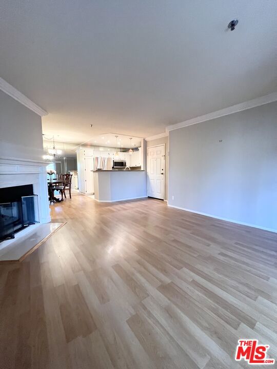 631 Oak Run Trail, 111 photo 4