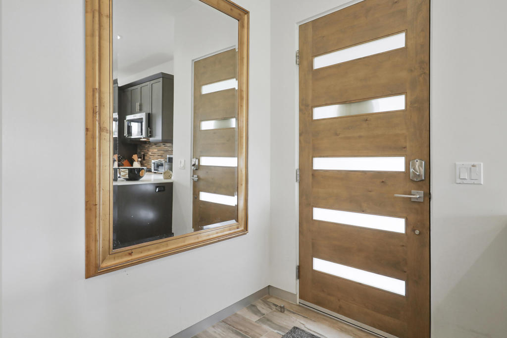 MLS #219138850DA image #3