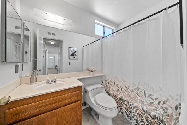 7439 Carrie Ridge Way, San Diego CA: https://media.crmls.org/mediaz/4c8f8897-6d9f-4d98-8a3d-e9a17b2d8de2.jpg