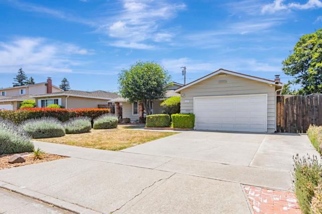 1687 Mendenhall Drive, San Jose CA: https://media.crmls.org/mediaz/4c8f91d0-703e-447a-a6c5-4c40a45f4b83.jpg