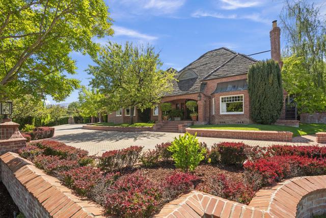 12359 Farr Ranch Road, Saratoga CA: https://media.crmls.org/mediaz/4c913529-c892-4f34-bd0f-4d313d432abf.jpg