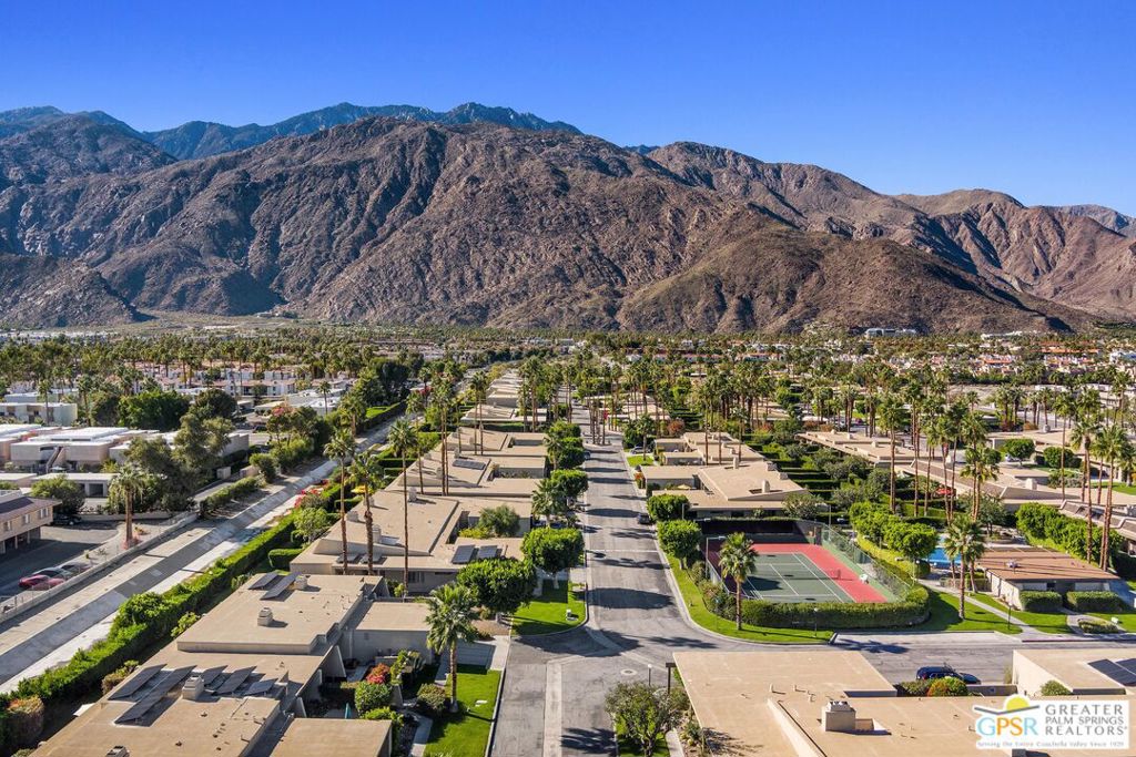 MLS #25626261PS image #1